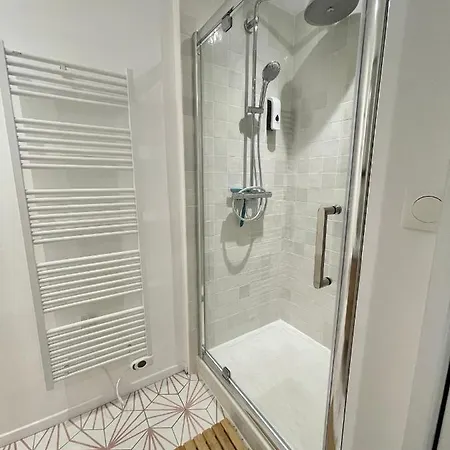 Hyper Centre Ideal Gare